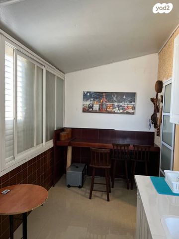 דירה, ד"ר זמנהוף 26, מרכז העיר דרום, נתניה