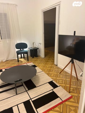 דירה, ראשונים 3, נווה צדק, תל אביב יפו