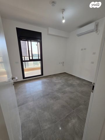 דירה, הרב ישראל גרוסמן 62, רמת אברהם, בית שמש