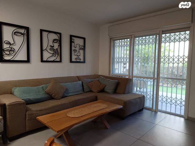 דירת גן, הסלע 13, יובלים, שוהם