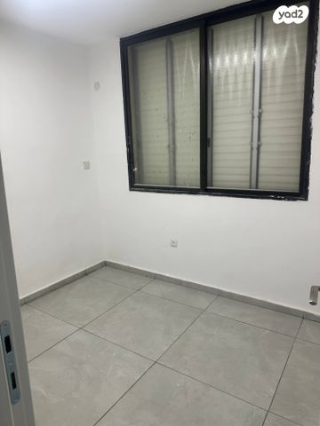 דירה, זאב ברנדה 11, המרכז השקט / מרכז העיר, פתח תקווה