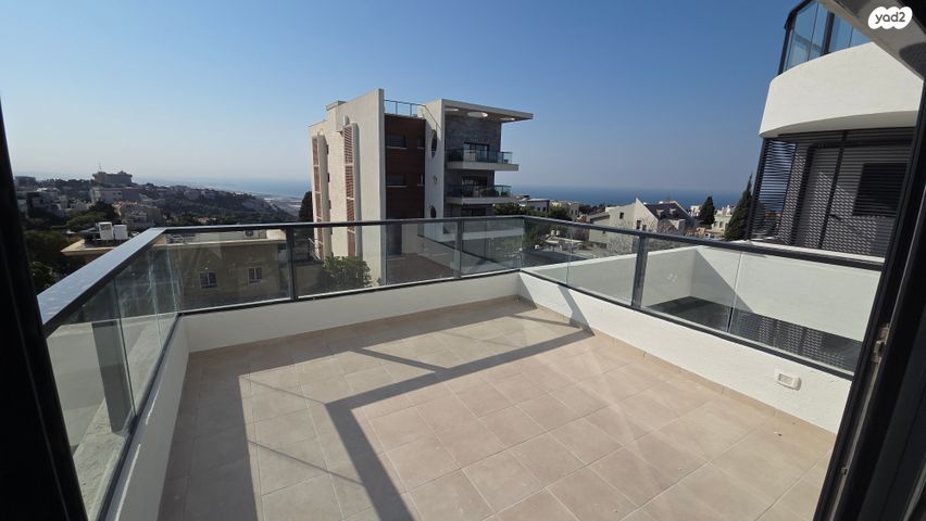 דירה, צפרירים 4, מרכז הכרמל, חיפה