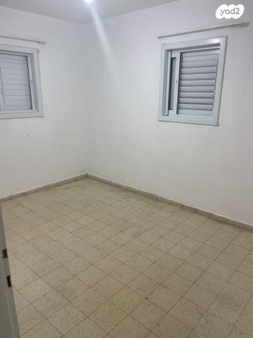 דירה, מרגולין 12, רמב"ם, ראשון לציון