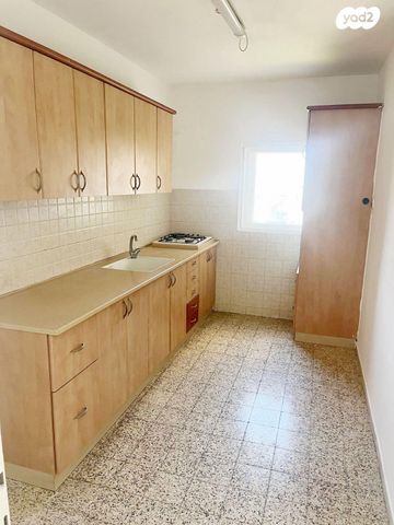 שדרות דבורה 2