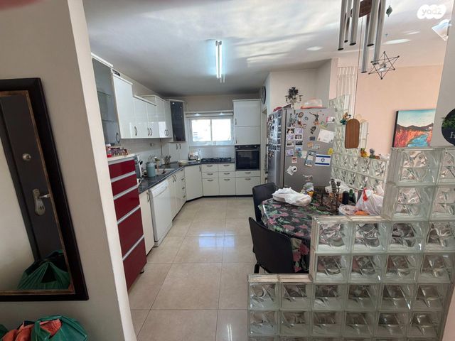 דירה, קרן היסוד 29, רוממה, חיפה