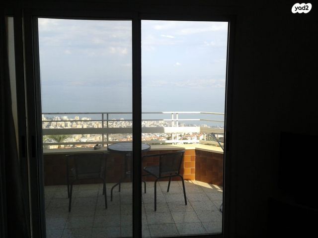 דירת גן, רקפת 32, בן גוריון, טבריה