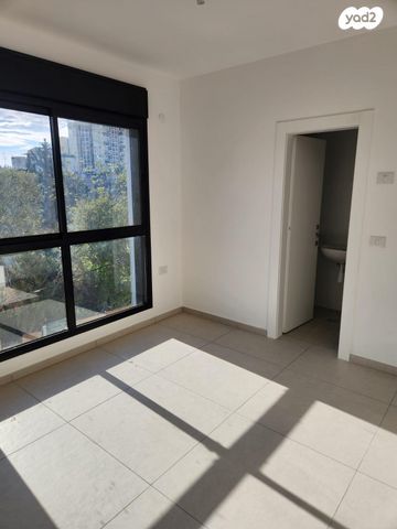 דירה, ד"ר שיפר 17, שיפר, פתח תקווה