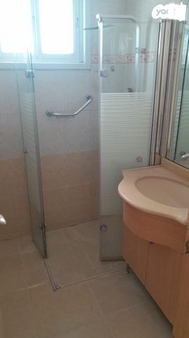 דירה, שדרות הפלמ"ח 13, רובע ג', אשדוד