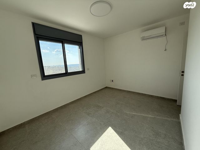 בית פרטי/ קוטג', שוהם 4, שאר העיר, אריאל