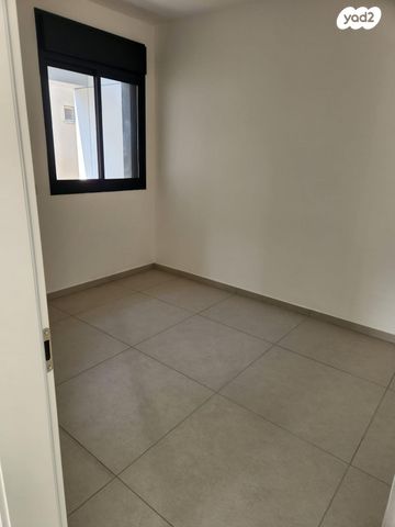 דירה, ד"ר שיפר 17, שיפר, פתח תקווה