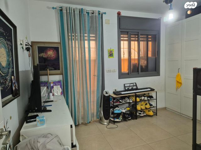 בית פרטי/ קוטג', מאיר אריאל 10, קרית האמנים, מצליח, רמלה