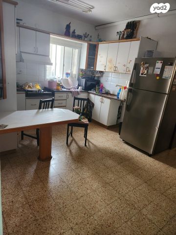 דירת גן, אברבנאל 25, קרית חיים מערבית, חיפה