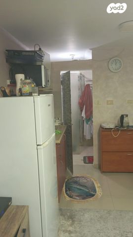 דירה, יגאל ידין 19, ראשונים, כפר סבא