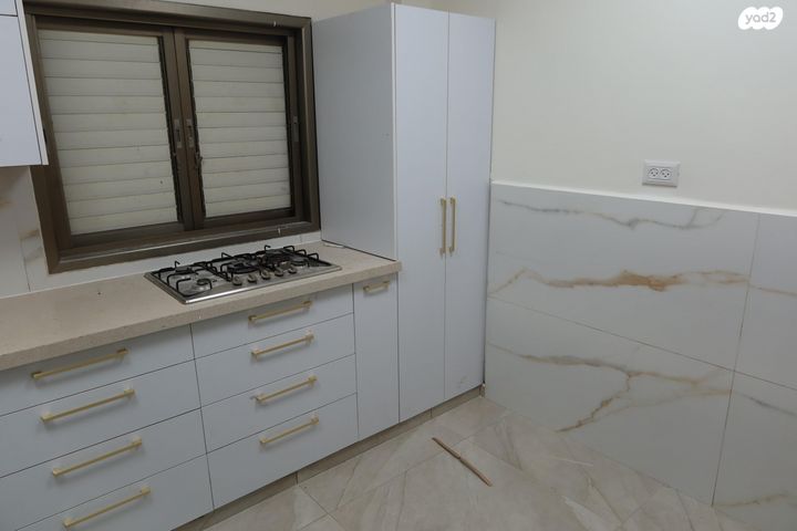 דופלקס, הרב שפירא 8, הפועל המזרחי ה', שיכון ה', בני ברק