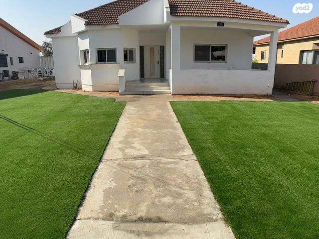 בית פרטי/ קוטג', הנורית 109, רנן, רנן