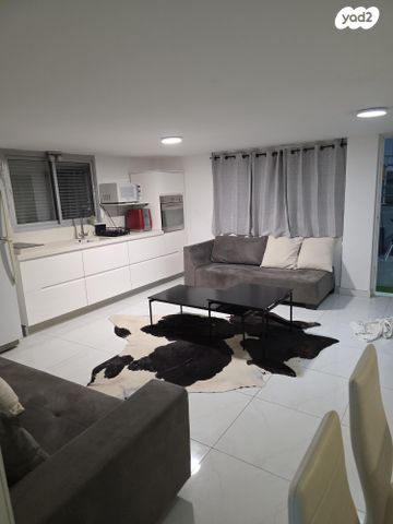 יחידת דיור, תפוז 42, שאר העיר, עומר