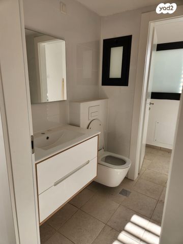 דירה, ד"ר שיפר 17, שיפר, פתח תקווה