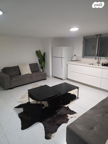 יחידת דיור, תפוז 42, שאר העיר, עומר