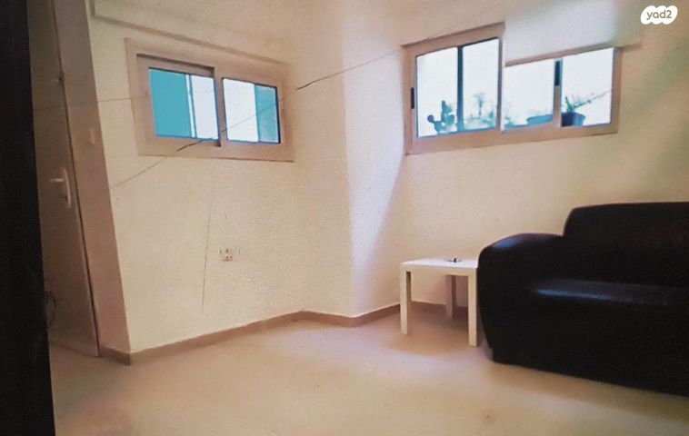 יחידת דיור, השיטה 10, הגבעה, אבן יהודה