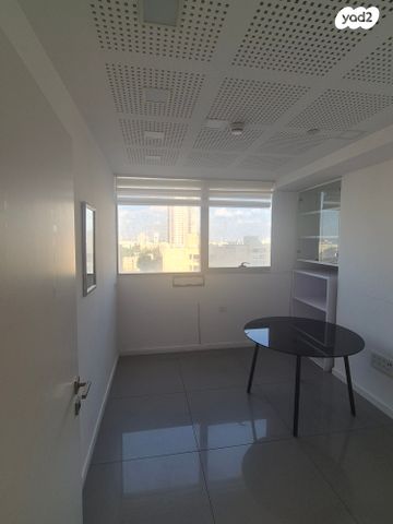 משרדים, שדרות ירושלים 14, הקריה מע"ר, אשדוד