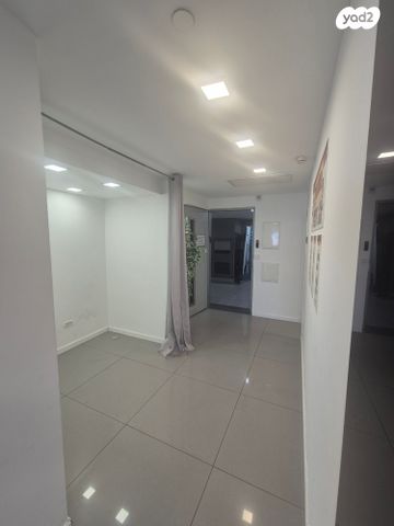 משרדים, שדרות ירושלים 14, הקריה מע"ר, אשדוד