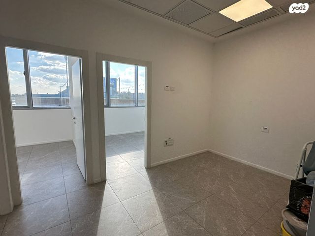 משרדים, המלאכה 4, אזור תעשיה ספיר, נתניה