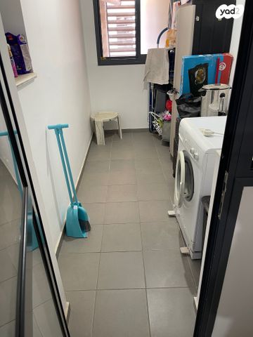 דירה, השקד, נופי החורש, מבשרת ציון