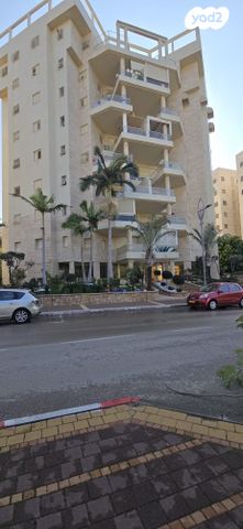 דירה, גאולים, קרית אילון, חולון