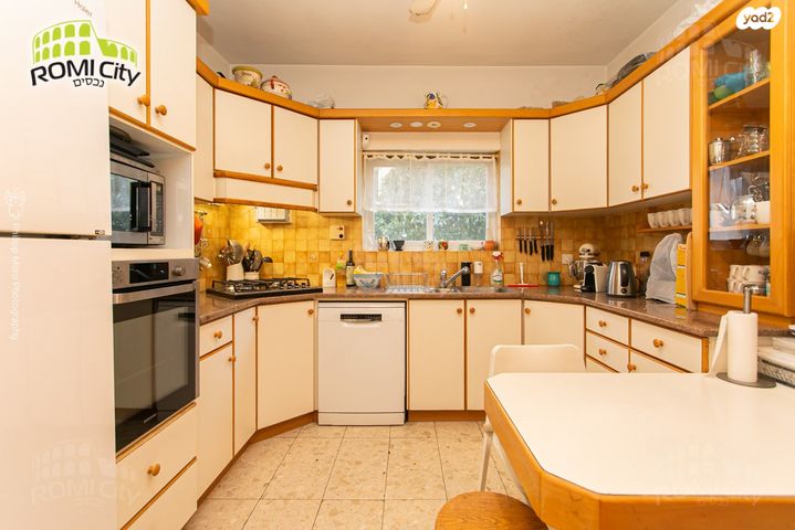 גג/ פנטהאוז, ראול ולנברג 8, רמת אשכול, חיפה