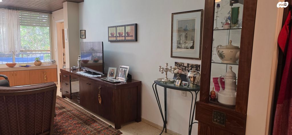 דירה, נחמיה, נווה שאנן, חיפה