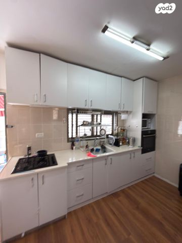 דירה, החיזיון 6, קרית שלום, תל אביב יפו