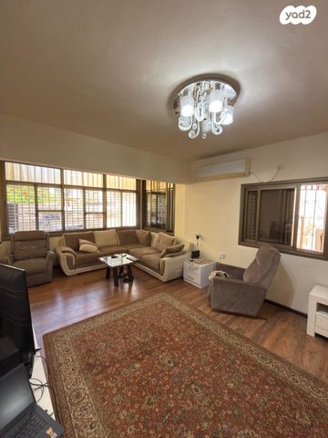 דירה, החיזיון 6, קרית שלום, תל אביב יפו