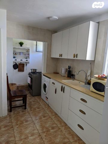 דירה, דרך הארבעה, עכו