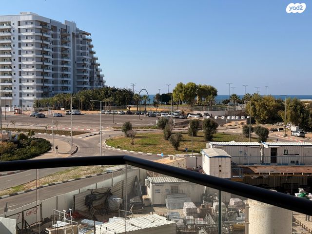 דרך מנחם בגין 1