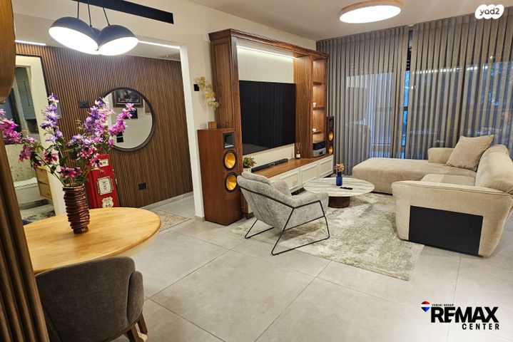 דירה, משה רינת, קרית רבין, חולון