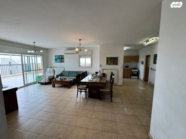 דירה, הממציא 5, חומת שמואל, הר חומה, ירושלים