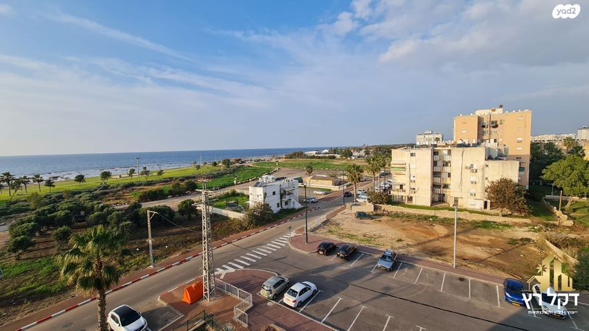 דירה, נתיב חטיבת גולני, עכו