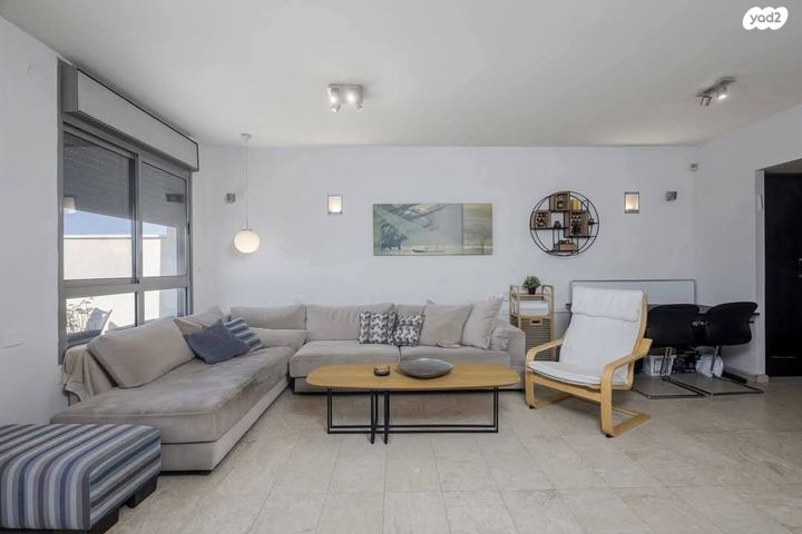 דירה, משה קול 15, המשתלה, תל אביב יפו