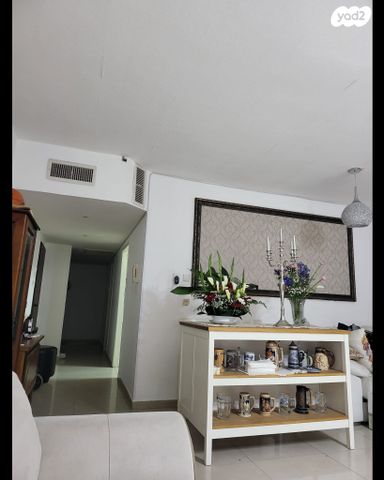 דירה, מקדונלד, צפון מערב מרכז העיר, נתניה