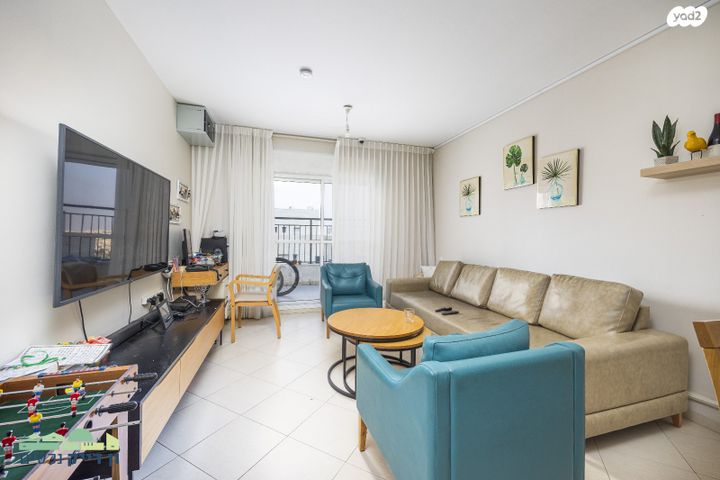 דירת גן, הרב יצחק נסים, חומת שמואל, הר חומה, ירושלים