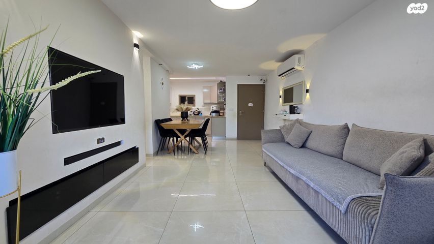 דירת גן, משעול חצב, אשכול, כרמיאל