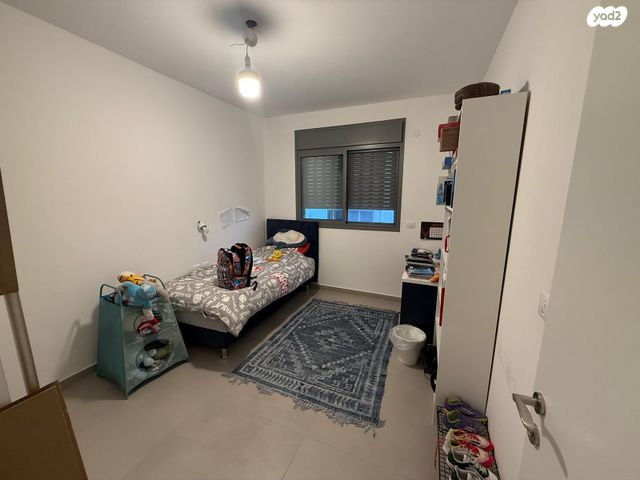 דירה, דרך אריק שרון 11, מעונות גאולה, חיפה