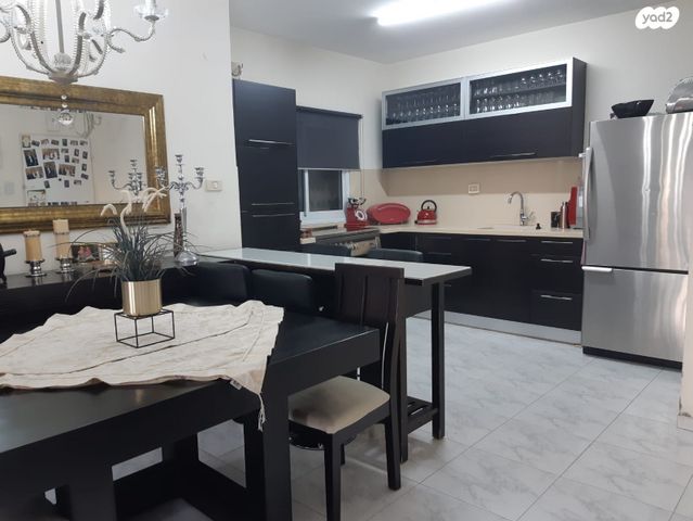 דירה, הבריגדה היהודית 1, גלי הים, נתניה