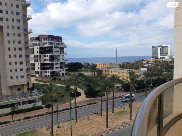 דירה, הבריגדה היהודית 1, גלי הים, נתניה