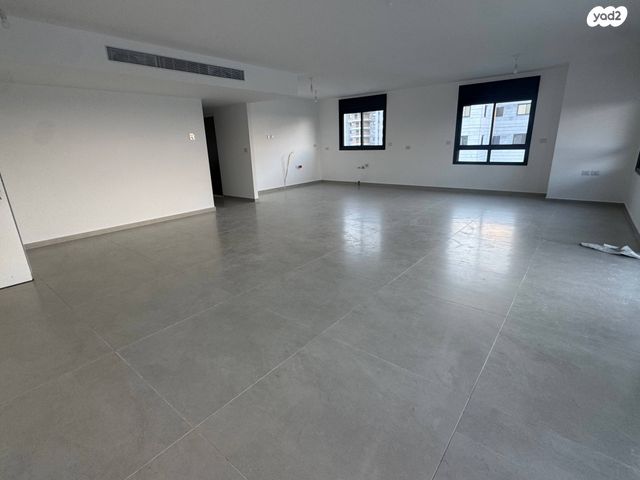 גג/ פנטהאוז, אור ים, אור עקיבא