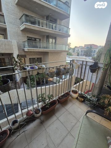 דירה, הנביאים 25, מרכז העיר, ירושלים