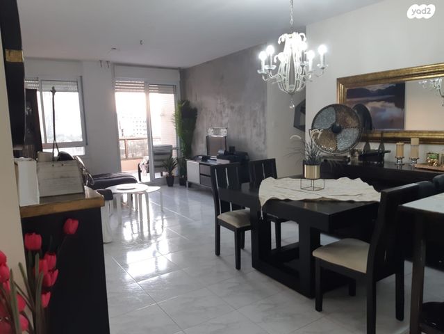 דירה, הבריגדה היהודית 1, גלי הים, נתניה