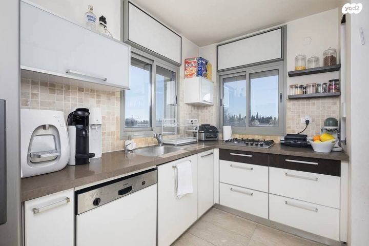 דירה, משה קול 15, המשתלה, תל אביב יפו