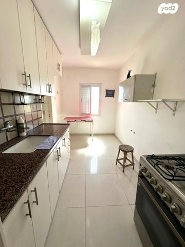 יחיאל וייסנברג 