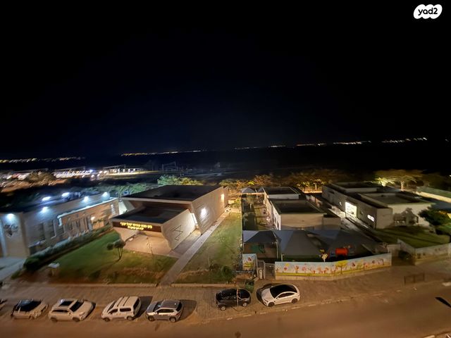 דירה, יוסף אבו, נתיבות מערב, נתיבות